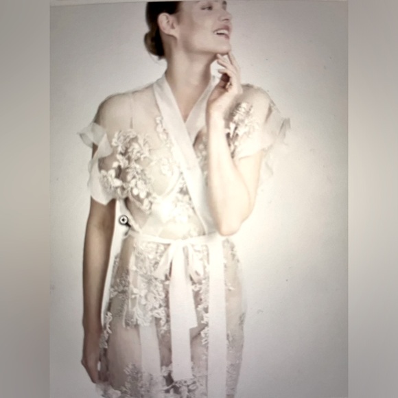 BHLDN Other - NWT BHDLN Rya Collection Charming lace robe kimono cover-up Ivory sequins  M/L